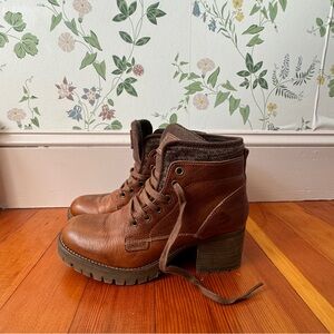 Bull boxer brown leather booties lace up boots 9